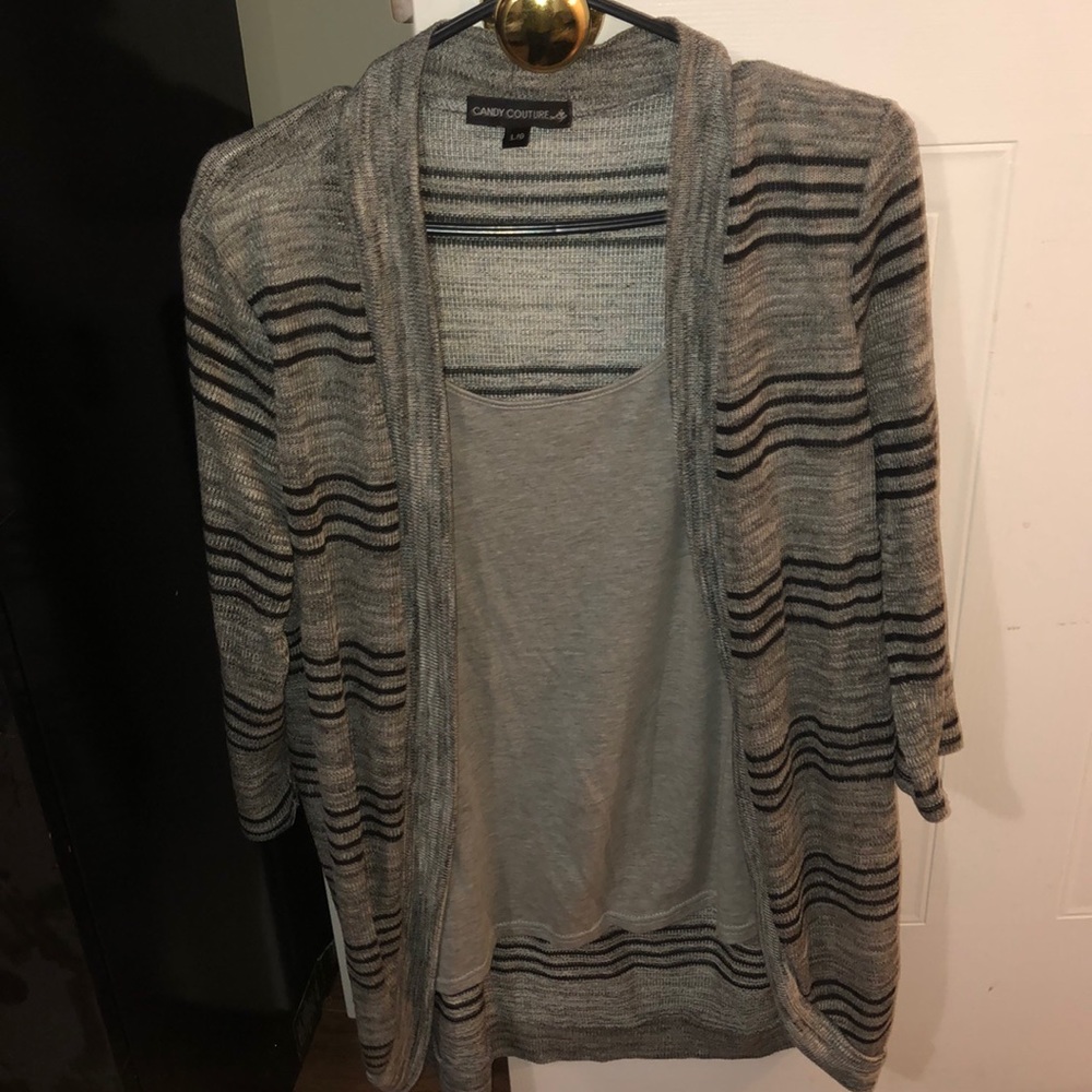 Quarter sleeve striped cardigan